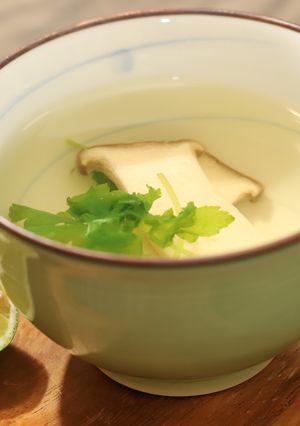 簡単!だけどおいしい! きのこの土瓶蒸し-レシピのメイン写真