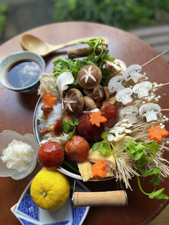 落葉(ラクヨウ)きのこ鍋【ハナイグチ】-レシピのメイン写真