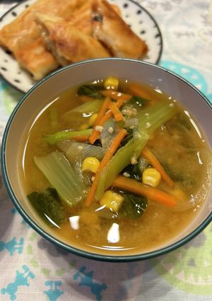 手作り味噌で具沢山味噌汁-レシピのメイン写真