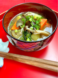 豚ひき肉で豚汁風ほっこり味噌汁-レシピのメイン写真