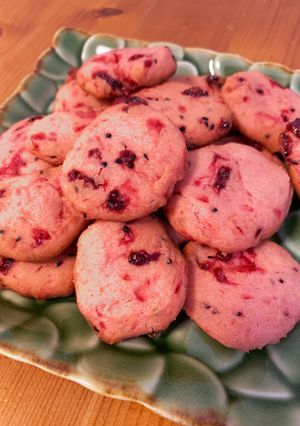 ドラゴンフルーツの米粉クッキー-レシピのメイン写真