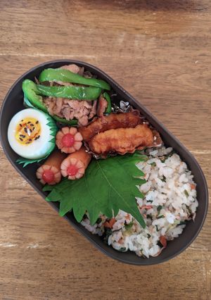 JK☆カリカリ梅とワカメのご飯弁当♪-レシピのメイン写真