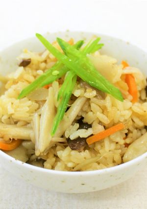 秋を彩るきのこご飯-レシピのメイン写真