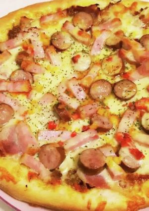 子供喜ぶ♪お肉系たっぷりスペシャルピザ-レシピのメイン写真