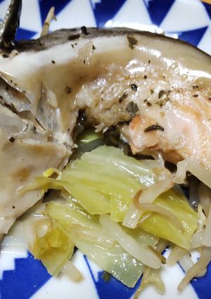 鮭アラの白ワイン蒸し-レシピのメイン写真