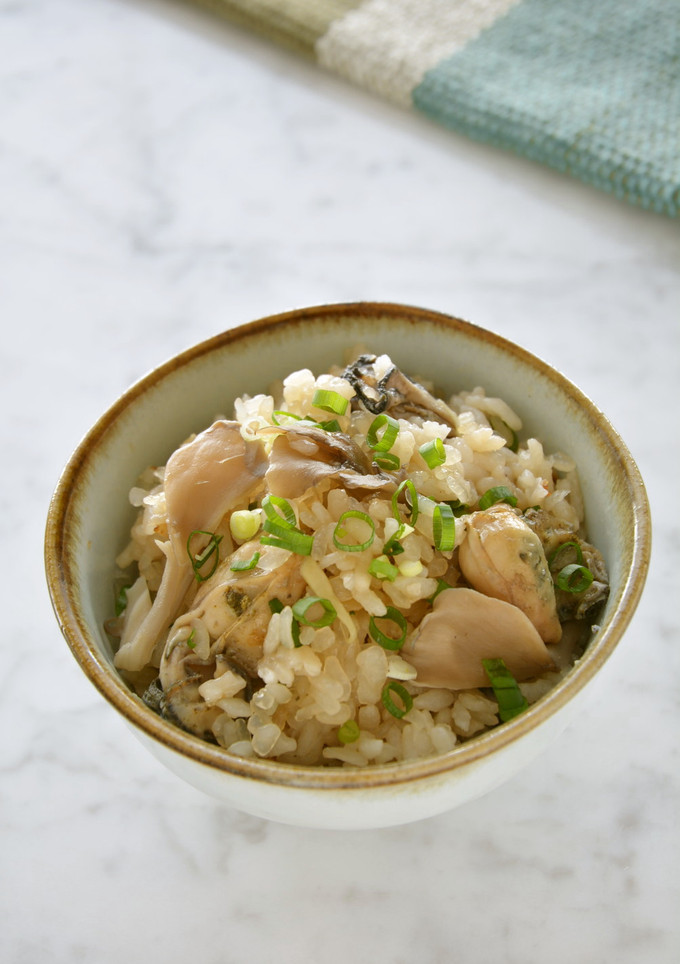 牡蠣と舞茸の炊き込みご飯-レシピのメイン写真