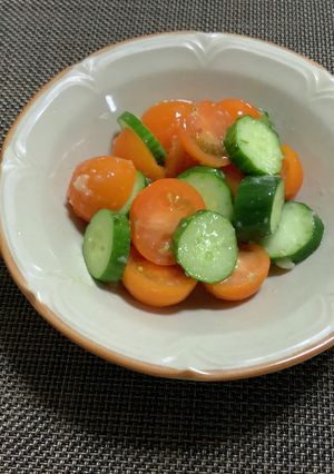 (๑╹ω╹๑ )トマトときゅうりの和え物-レシピのメイン写真