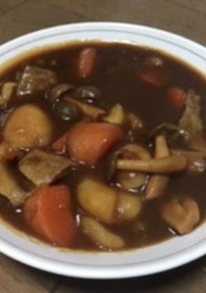 牛筋肉のビーフシチュー(茶色いおかず)-レシピのメイン写真