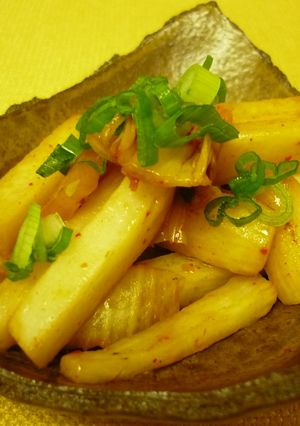 ピリ辛やまいもキムチ-レシピのメイン写真