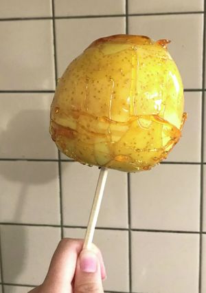 お家でお祭り気分♪お手軽自家製りんご飴-レシピのメイン写真