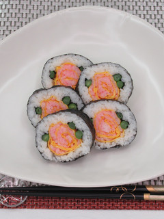【うちの郷土料理】ばらの花の太巻き寿司-レシピのメイン写真