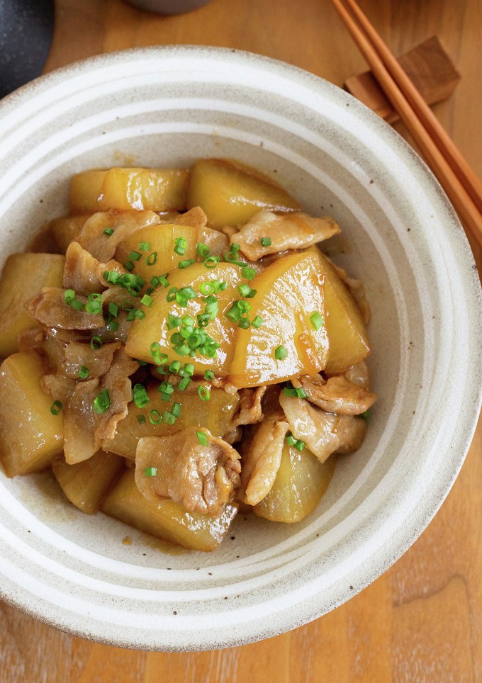 豚バラ大根のとろみ煮。薄切り肉で手軽に♪-レシピのメイン写真