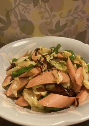 キャベツとピーマンの塩昆布炒め-レシピのメイン写真