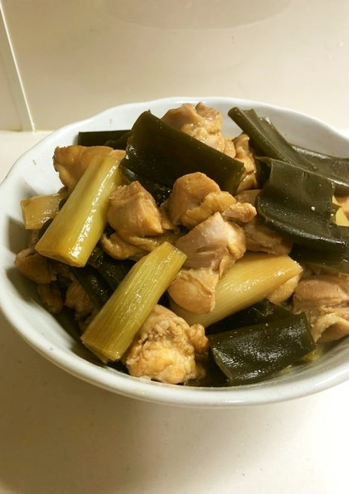 鶏もも肉の昆布と長ねぎの煮物♪-レシピのメイン写真