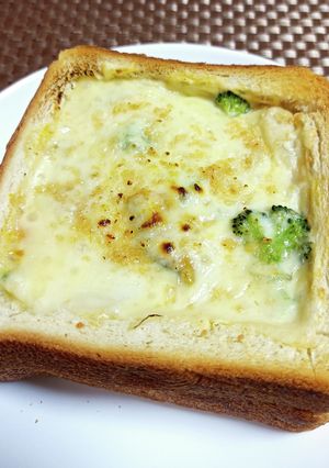 ★簡単!食パンで美味しい*グラタン*♪-レシピのメイン写真