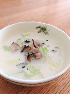 レンジで手軽に♪キャベツのミルクスープ-レシピのメイン写真