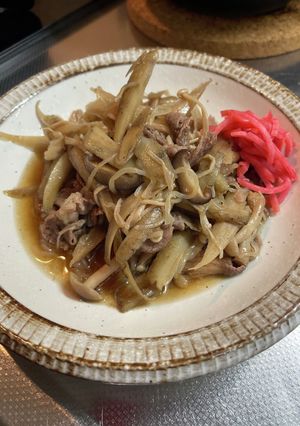 牛肉とごぼう、キノコしらたきのしぐれ煮-レシピのメイン写真