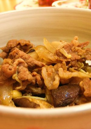 牛肉ときのこの甘辛丼-レシピのメイン写真