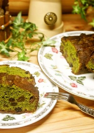 簡単♪ラムレーズン入り抹茶パウンドケーキ-レシピのメイン写真