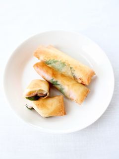 正におつまみ【生ハムチーズのミニ春巻き】-レシピのメイン写真