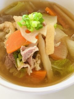 残り野菜をとりあえず全部切って!簡単豚汁-レシピのメイン写真