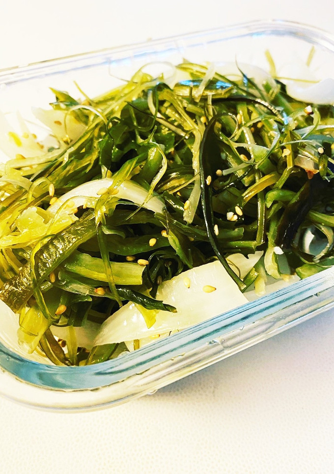 ミネラルたっぷり　茎わかめのさっと炒め-レシピのメイン写真