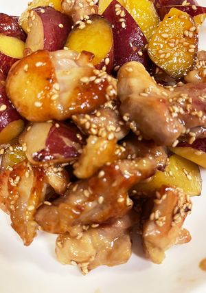 食欲そそるさつまいもと鶏もも肉の甘酢焼き-レシピのメイン写真