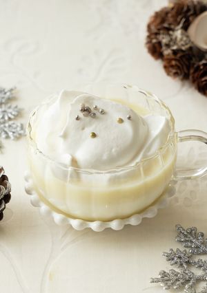 ホワイトチョコでクリスマスドリンク-レシピのメイン写真