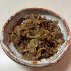 รูปของ 茶色いおかず　牛丼の素