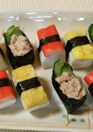 お弁当おかず♪はんぺんdeにぎり寿司-レシピのメイン写真