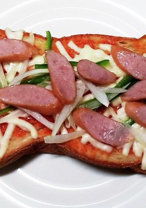 簡単ピザソースでピザトースト♪-レシピのメイン写真