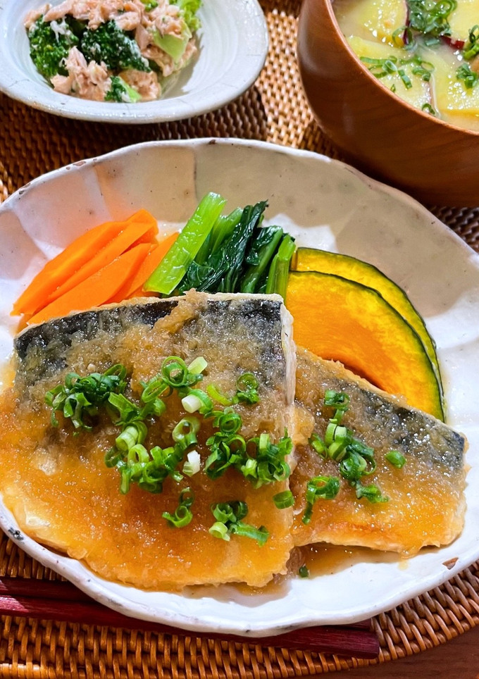彩り野菜添え♩さばのみぞれ煮-レシピのメイン写真