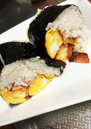 海苔巻き風おにぎり☆たまご＆ベーコン♬-レシピのメイン写真