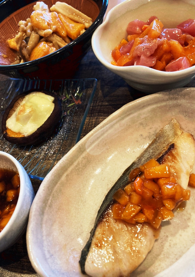 柿が熟しすぎたので、料理に-レシピのメイン写真