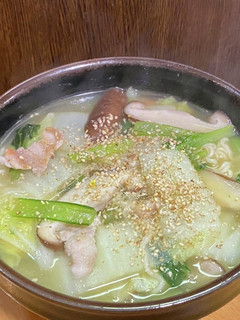 野菜たっぷり・サッポロ一番塩ラーメン-レシピのメイン写真