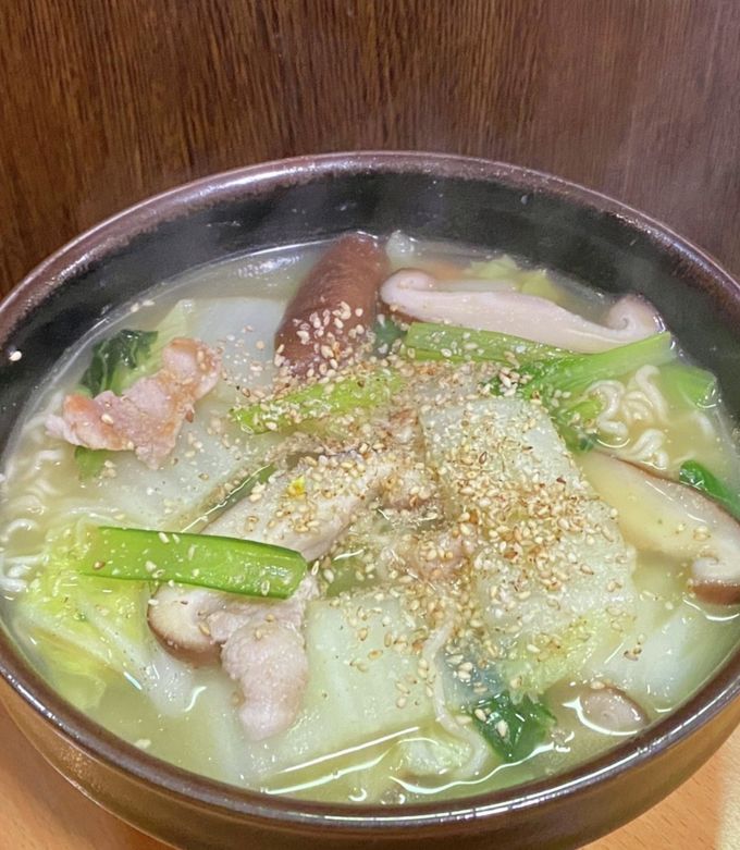 野菜たっぷり・サッポロ一番塩ラーメン-レシピのメイン写真