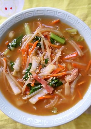 たっぷりお野菜あんかけの豚骨醤油ラーメン-レシピのメイン写真