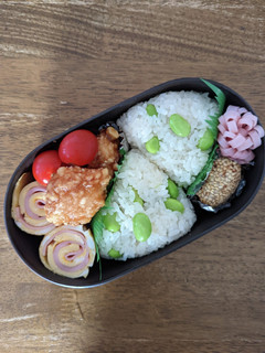 JK☆枝豆たっぷりだしおにぎり弁当♪-レシピのメイン写真