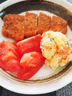トンカツとポテトサラダ-レシピのメイン写真