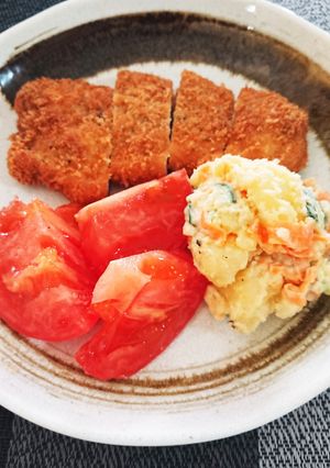 トンカツとポテトサラダ-レシピのメイン写真