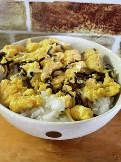 【ランチに】塩昆布玉子丼-レシピのメイン写真
