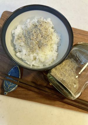 カルシウム補給♪煮干し粉をかけよう♪-レシピのメイン写真