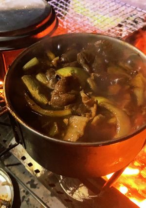 キャンプ飯　大和一孝がつくった華丸大吉鍋-レシピのメイン写真