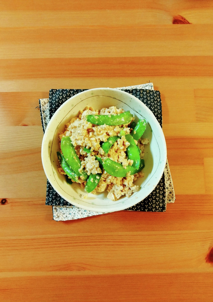 絹さやのお豆腐白和え-レシピのメイン写真