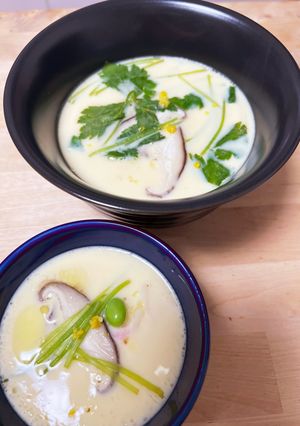 出汁がたっぷり美味しい☆ぷるぷる茶碗蒸し-レシピのメイン写真