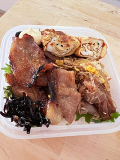 豚肉の甘味噌焼き☆結び蒟蒻醤油炒め弁当-レシピのメイン写真