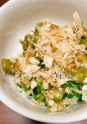 〜貝割れとオクラの梅肉和え〜-レシピのメイン写真