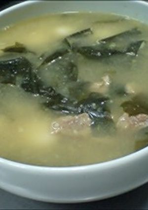 韓国で習った韓国料理“ワカメスープ”-レシピのメイン写真
