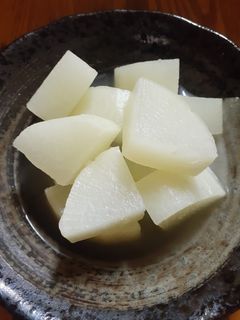 やさしい味☆大根の色そのままの鶏がら塩煮-レシピのメイン写真