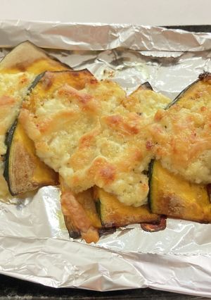 ヘルシー！かぼちゃのガーリックチーズ焼き-レシピのメイン写真